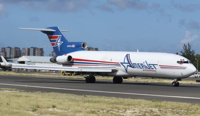 Boeing 720 (N598AJ)