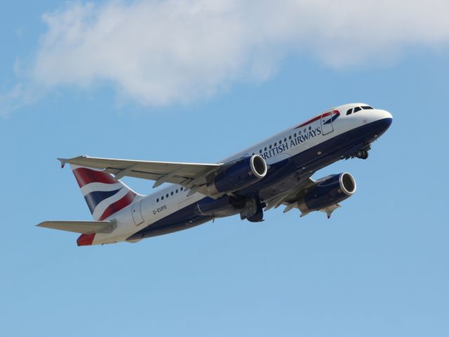 Airbus A319 (G-EUPS)