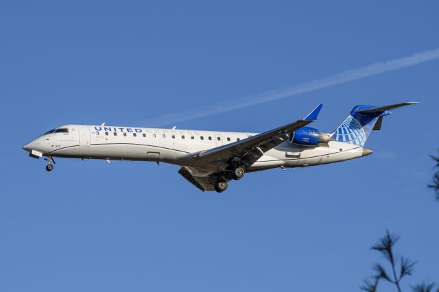 Canadair Regional Jet CRJ-700 (N522GJ)