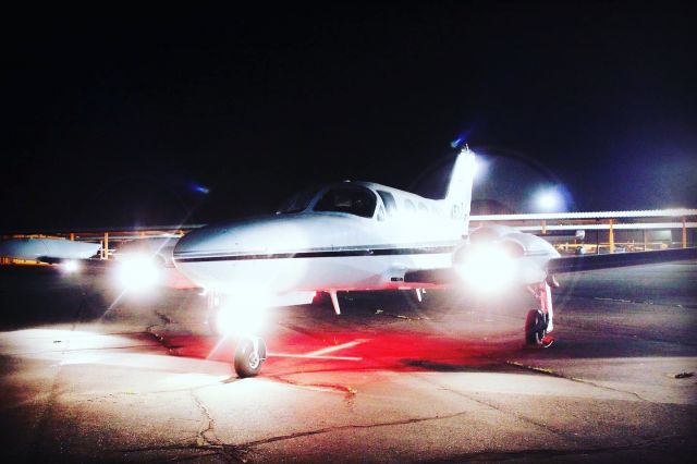 Cessna 421 (N5371J)