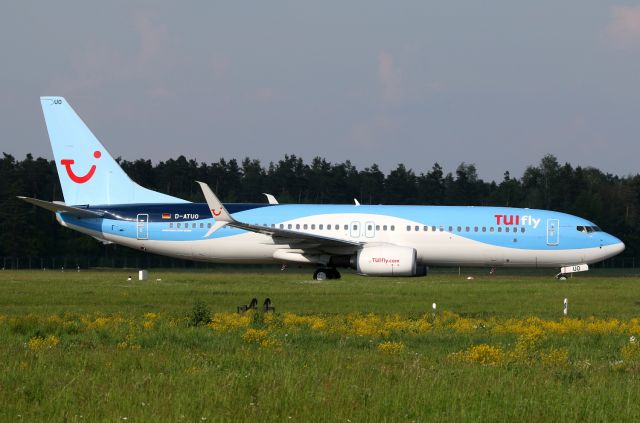 Boeing 737-800 (D-ATUO)