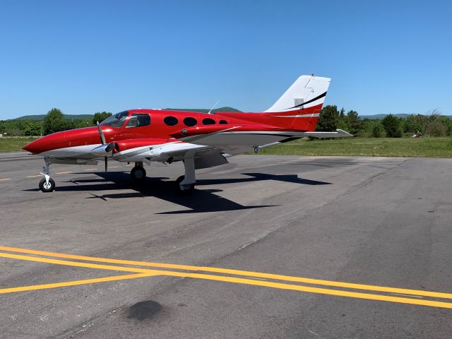 Cessna 402 (N34MM)