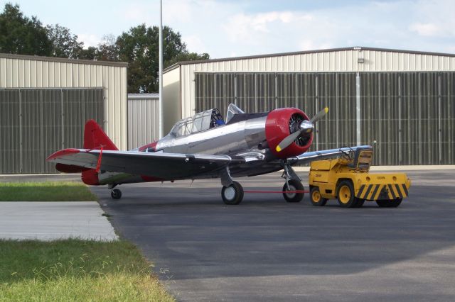 North American T-6 Texan (N7214C)