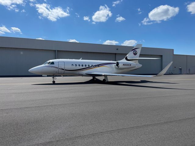 Dassault Falcon 2000 (N600CN)