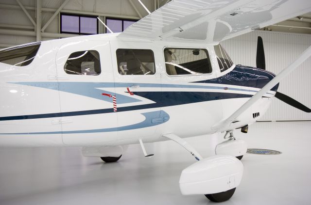 Cessna 206 Stationair (N2109J)