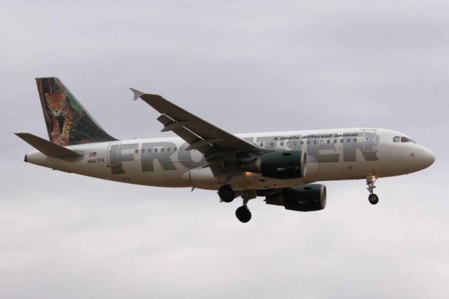 Airbus A319 (N947FR) - "Maya" The Jaguar (01-03-2011)