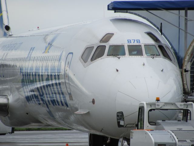 McDonnell Douglas MD-83 (N878GA)