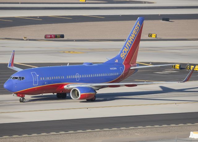 Boeing 737-700 (N492WN)