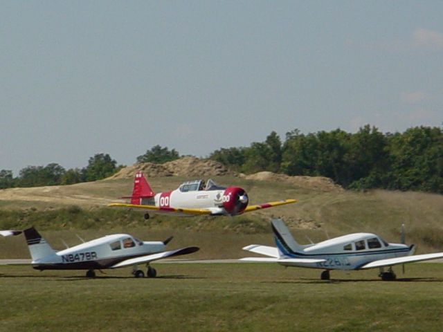 Piper Cherokee (N2281Q) - Vinton County Airshow