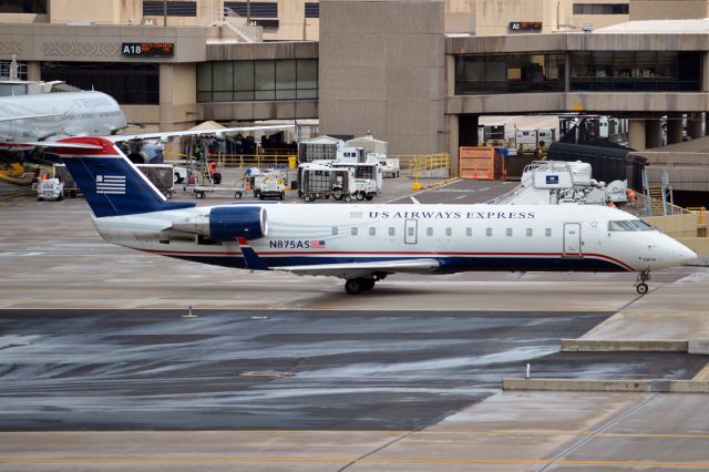 Canadair Regional Jet CRJ-200 (N875AS)