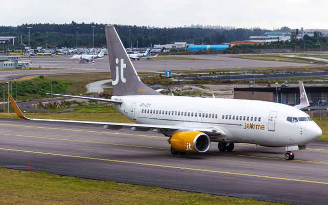 Boeing 737-700 (OY-JTY)