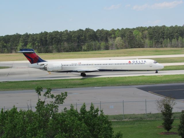 McDonnell Douglas MD-90 (N927DN) - Delta MD-90 to Atlanta! (4/2/16)