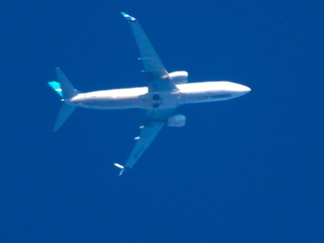 Boeing 737-800 (C-FUMF) - WJA1272br /YYC-MCObr /12/27/2024