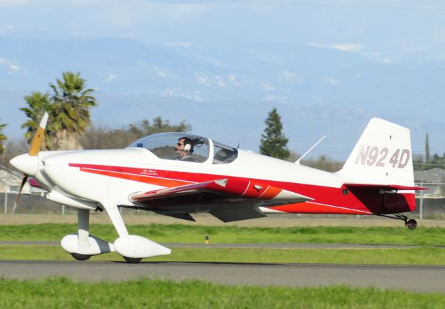 Vans RV-6 (N924D)