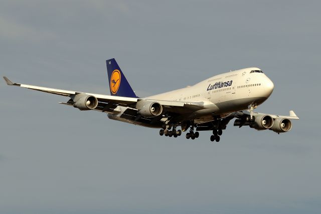 Boeing 747-200 (D-ABVS) - LH 9922 arriving from Frankfurt on on the way to it's retirement ferry flight