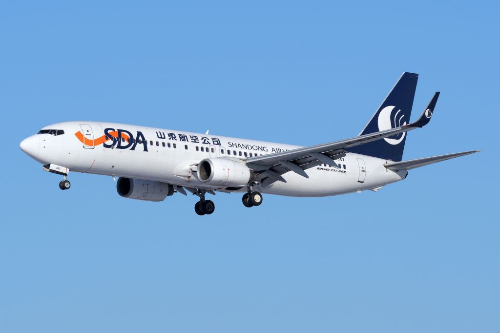 Boeing 737-800 (B-5347)
