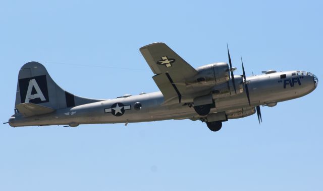 Boeing B-29 Superfortress (NX529B)