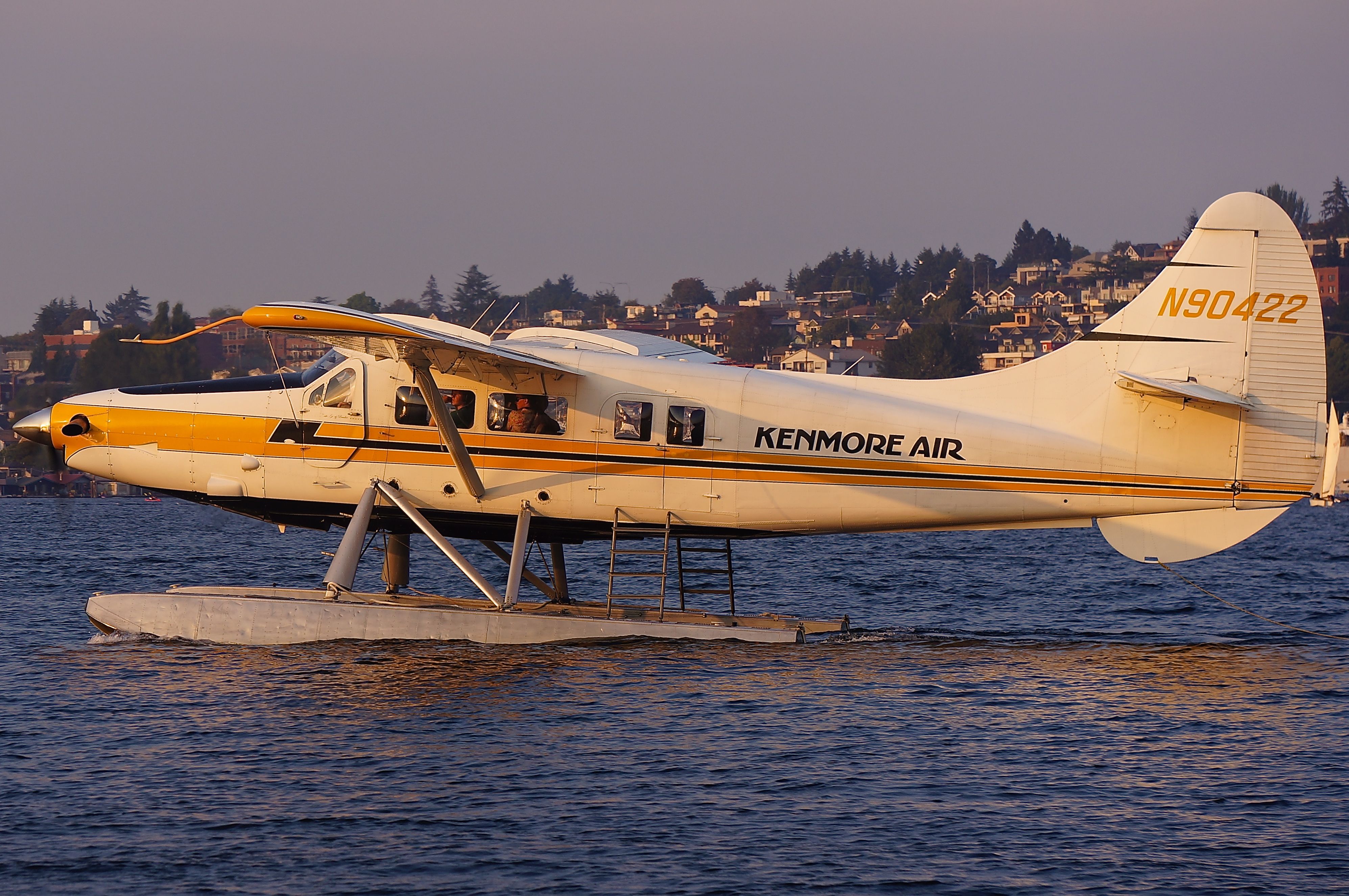 De Havilland Canada DHC-3 Otter (N90422)