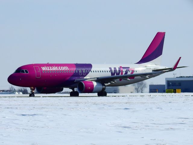 Airbus A320 (HA-LYI) - Spotting EPLB/LUZ