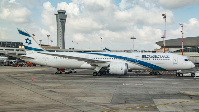 Boeing 787-9 Dreamliner (4X-EDA)