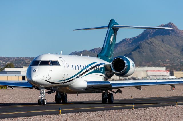 Bombardier Global 5000 (N468KL)