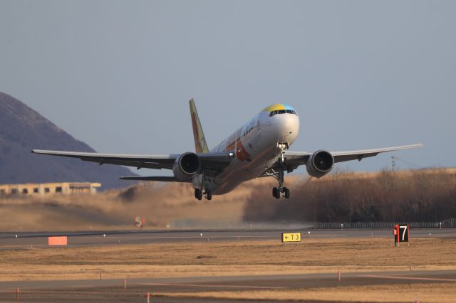 BOEING 767-300 (JA607A) - April 2nd 2022:HKD-HND.