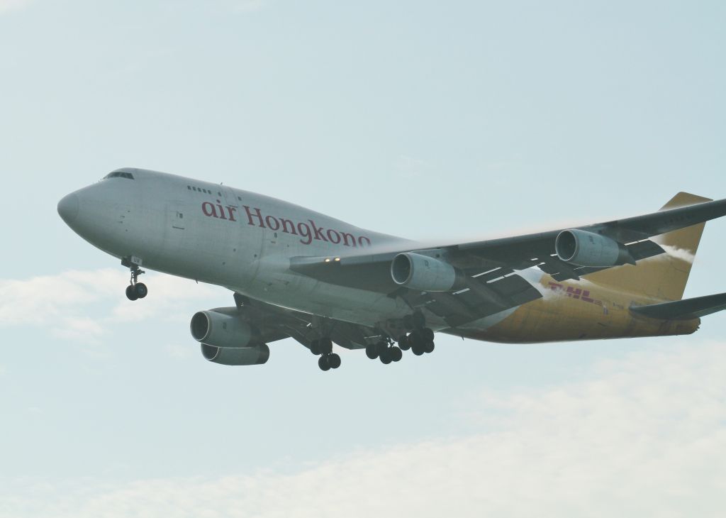 Boeing 747-200 (B-HUR)