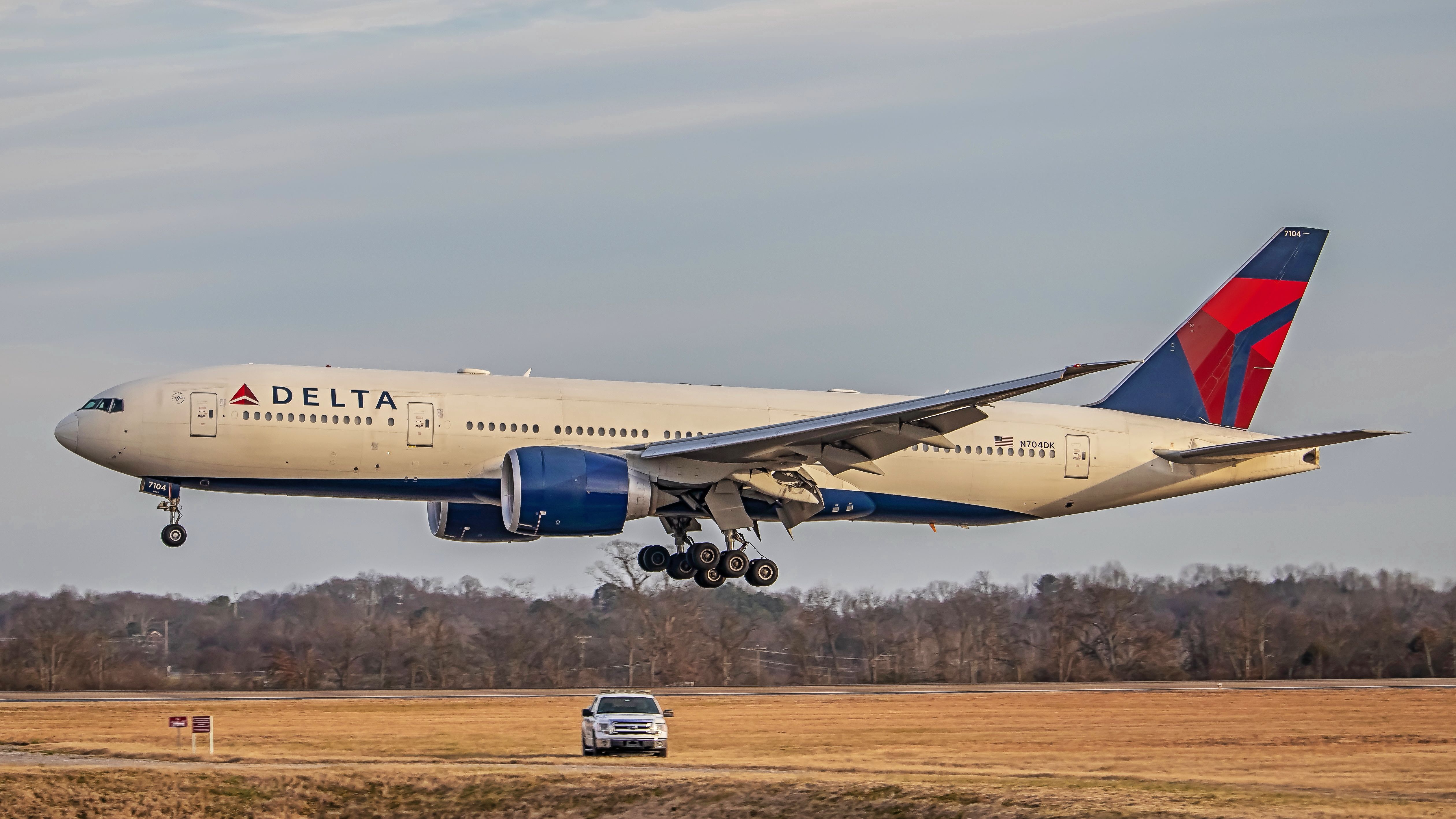 Boeing 777-200 (N704DK) - December 29, 2018 | N704DK - Boeing 777-232(LR) | Indianapolis Colts charter flight arrives at BNA as Delta 8870. The Colts will play the Tennessee Titans on December 30, 2018.