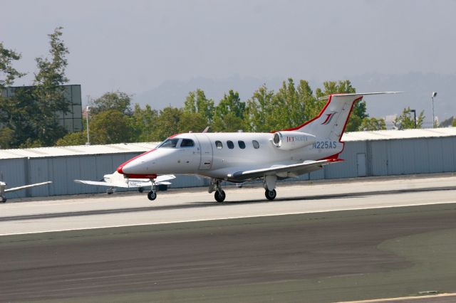 Embraer Phenom 100 (N225AS)