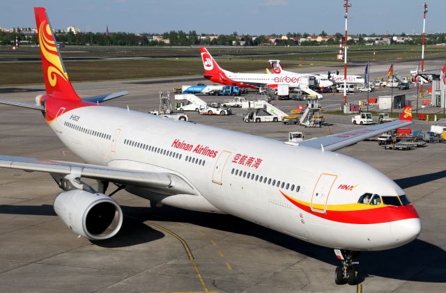 Airbus A330-300 (B-6539)