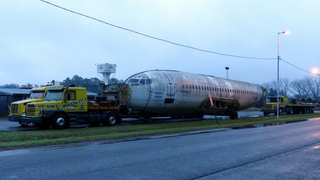 Boeing 737-200 (LV-JTD)