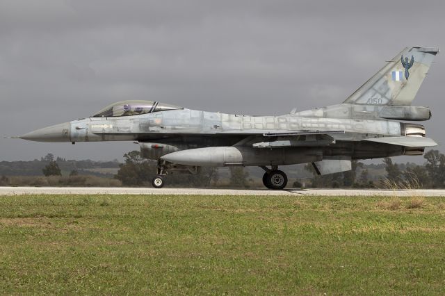 Lockheed F-16 Fighting Falcon (050)