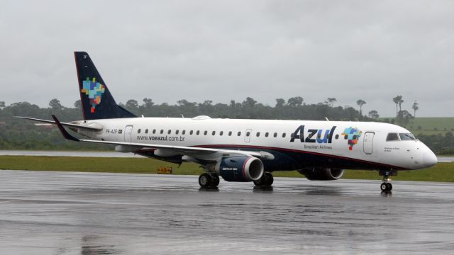 Embraer ERJ-190 (PR-AZF)