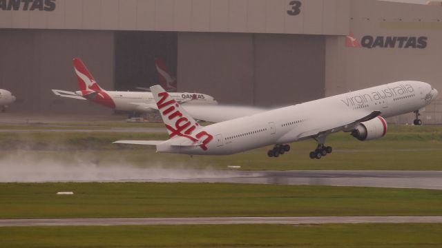 BOEING 777-300ER (VH-VPH)