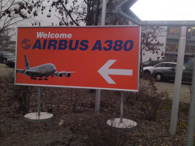Airbus A380-800 — - LSZH 20. Jan. 2010 Airbus A380 1st Time in Switzerland...!!!