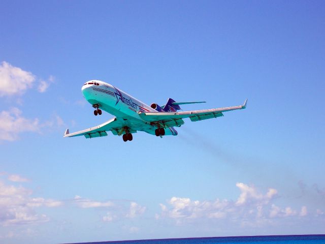 BOEING 727-200 —