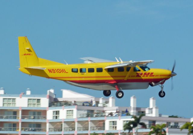 Cessna Caravan (N910HL)