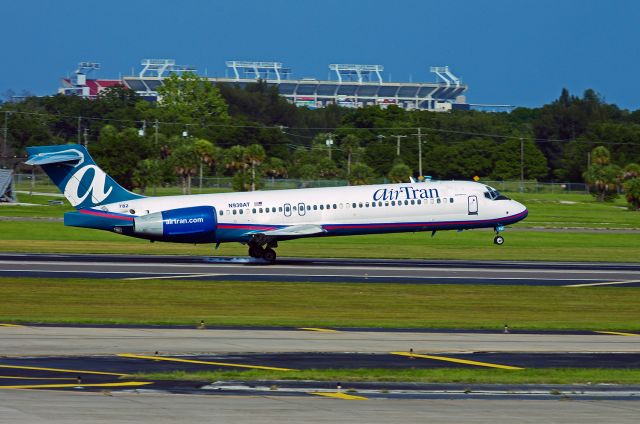Boeing 717-200 (N930AT)