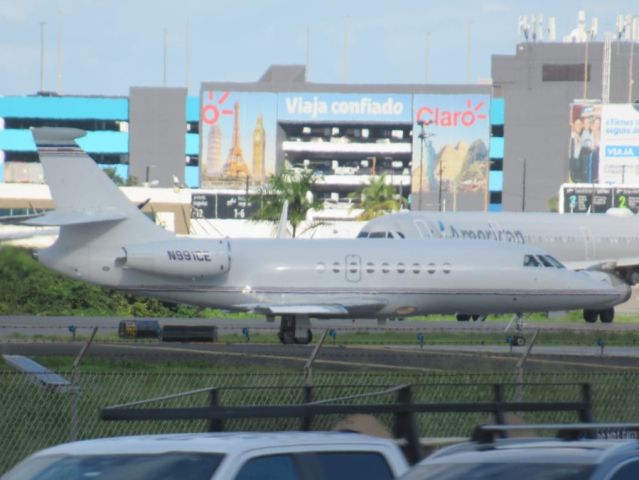 Dassault Falcon 2000 (N991CE)