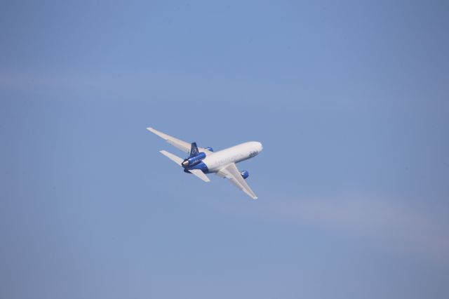 McDonnell Douglas DC-10 (N330AU) - 2021 PACIFIC AIR SHOW, ORBIS FLYING EYE HOSPITAL