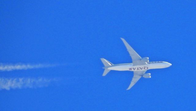 BOEING 777-200LR (739) - On its way to LAX over Carson City, NV
