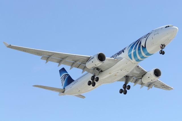 Airbus A330-200 (SU-GDU) - Approaching LHR.