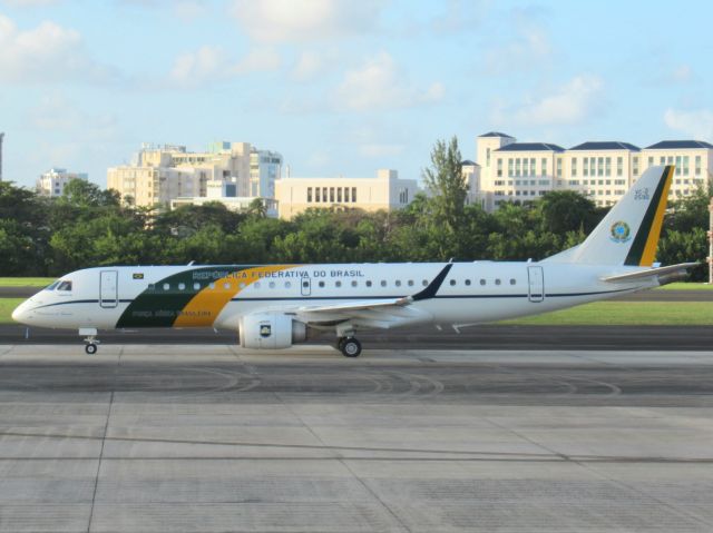 Embraer ERJ-190 (FAB2590)