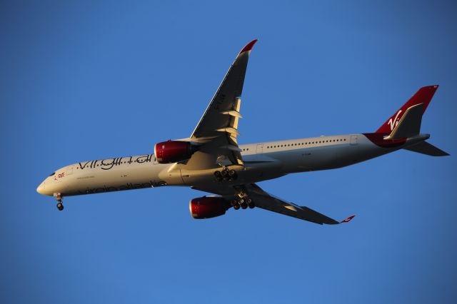 Airbus A350-1000 (G-VJAM)