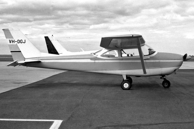VH-DGJ — - CESSNA 172F - REG VH-DGJ (CN 172-52014) - ESSENDON MELBOURNE VIC. AUSTRALIA - YMEN 8/10/1973
