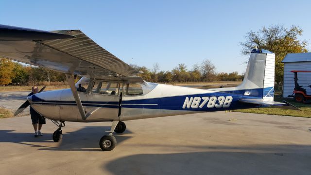 Cessna Skyhawk (N8783B) - 83B before restoration 