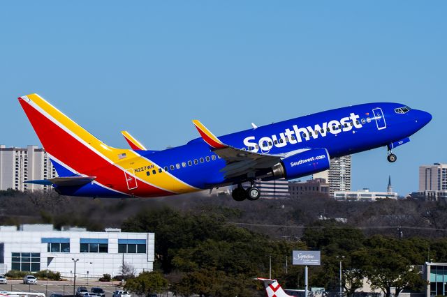 Boeing 737-700 (N227WN) - 12/26/2020