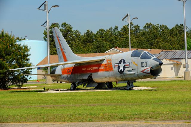 LTV F-8 Crusader —