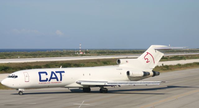 BOEING 727-200 (N128NA)