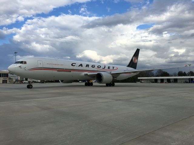 BOEING 767-300 (C-GUAJ) - Canadian visitor to GSP!